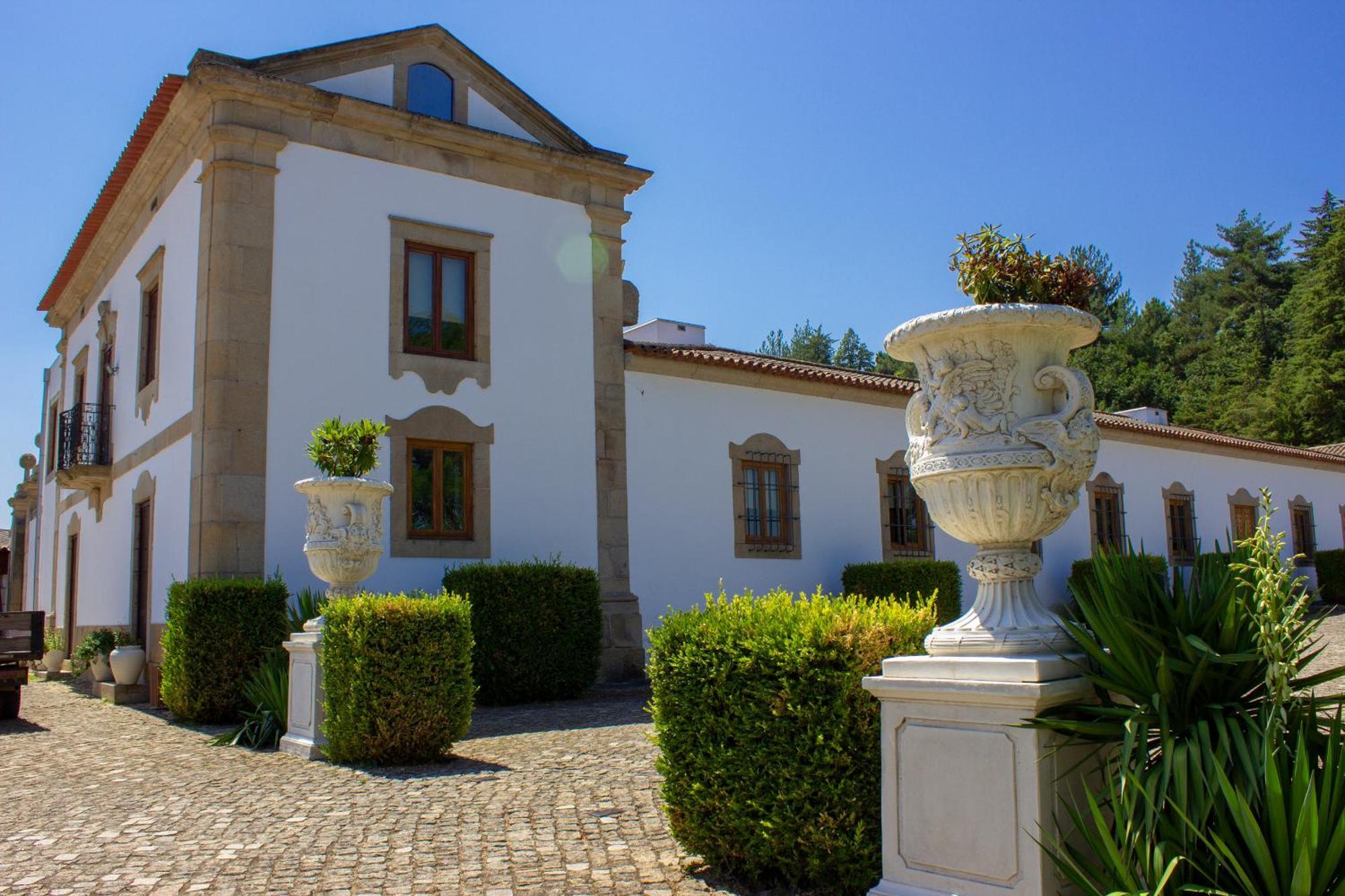 Hotel Rural Casa De Samaioes Chaves Eksteriør bilde